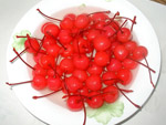 canned maraschino cherry in syrup